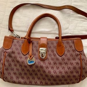 Authentic Dooney & Bourke Shoulder Bag